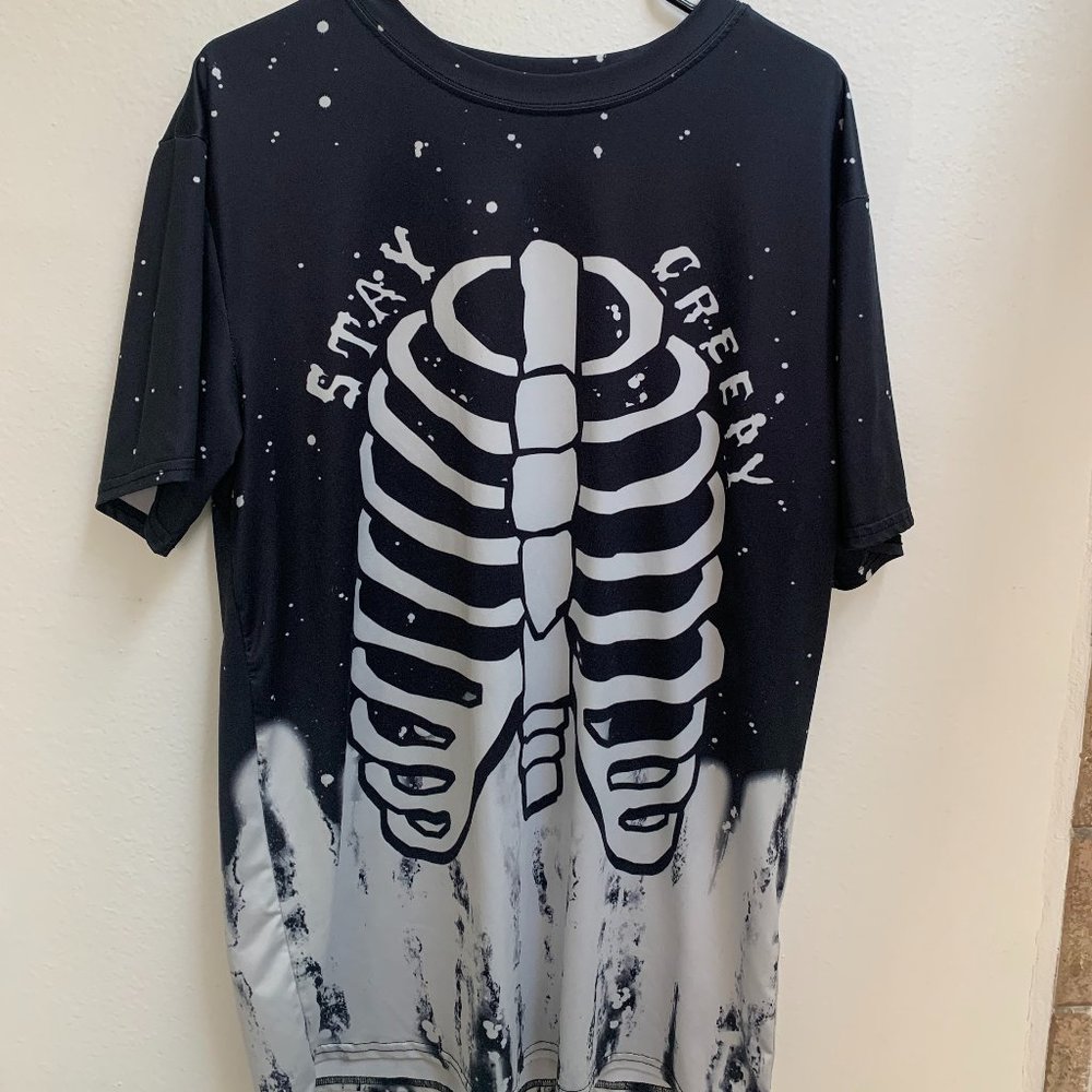 "Stay Creepy" Skeleton T-Shirt